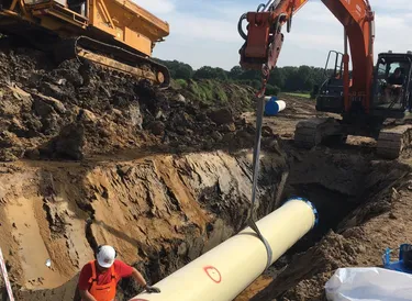 Wasserleitung wird installiert